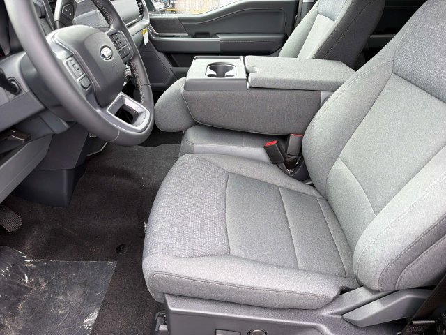 New 2026 Ford F150 XLT w/ XLT Chrome Appearance Package AWD/4WD image 17