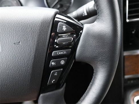 Used 2024 Nissan Armada SL image 21