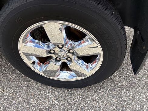 Used 2018 RAM 1500 Classic SLT AWD/4WD image 6