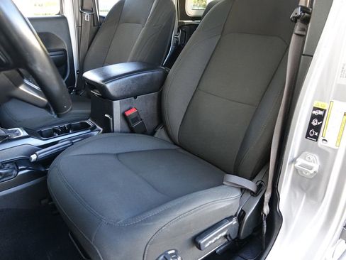 Used 2020 Jeep Wrangler Unlimited Sport image 6