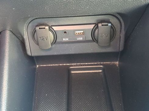 Used 2017 Kia Rio LX image 29