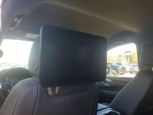 Used 2021 Chevrolet Tahoe Premier image 13