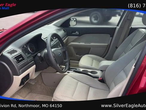 Used 2008 Ford Fusion SE FWD image 9