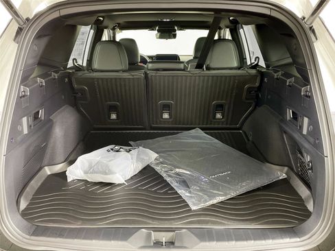 New 2026 Subaru Outback Touring XT image 29