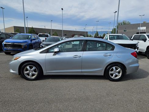 Used 2012 Honda Civic Natural Gas image 7
