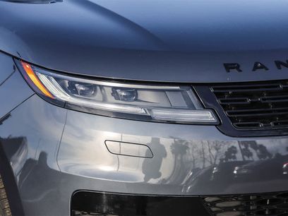 New 2026 Land Rover Range Rover Sport Dynamic SE