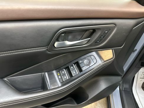 Certified 2022 Nissan Rogue SL w/ SL Premium Package image 26