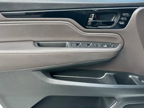 Used 2020 Honda Odyssey Elite image 11