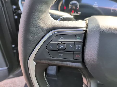 New 2026 Jeep Grand Cherokee Limited image 24