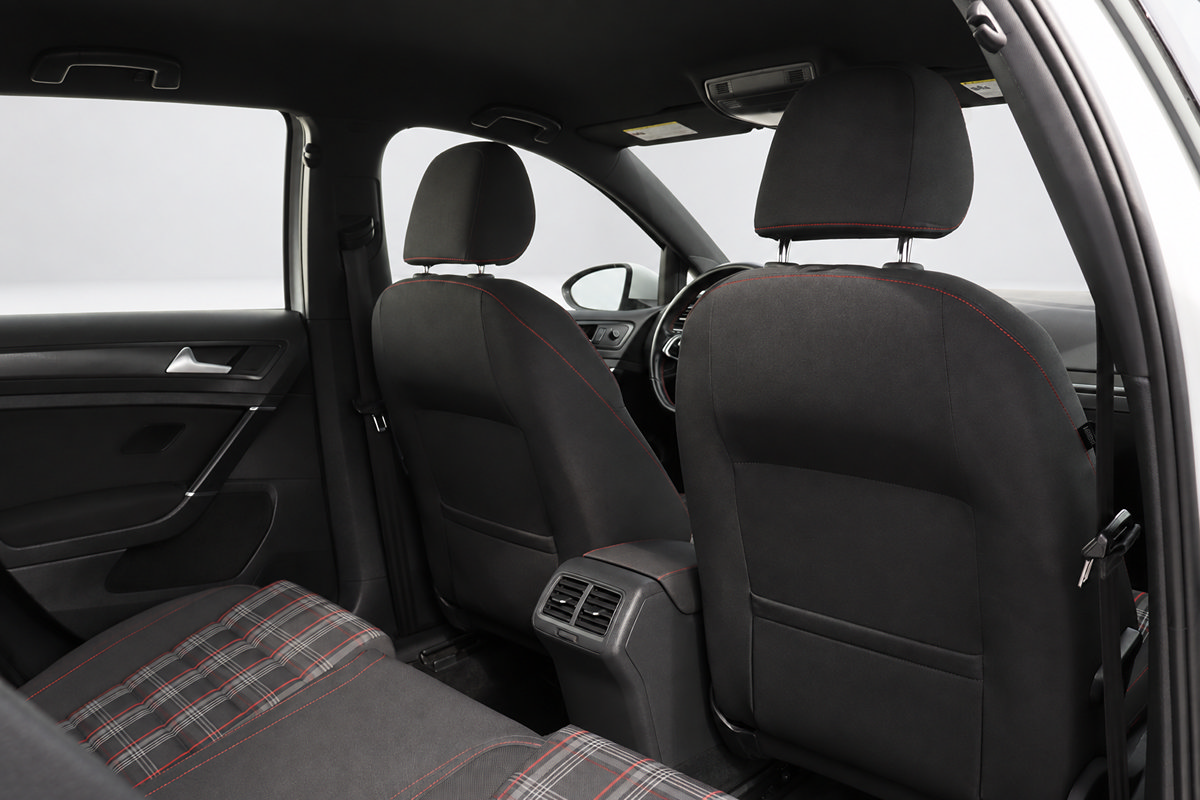 Used 2019 Volkswagen GTI S w/ Driver Assistance Package FWD image 15