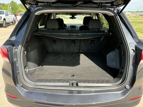 Used 2023 Chevrolet Equinox LT image 22
