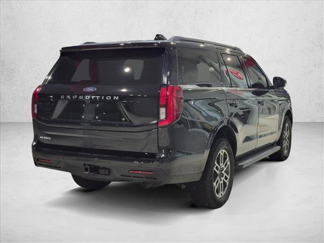 Used 2026 Ford Expedition Active RWD image 5