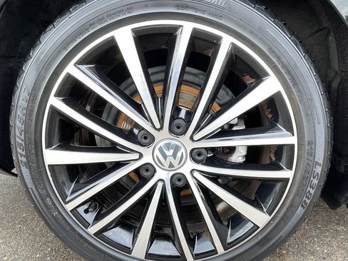 Used 2016 Volkswagen Jetta Sport FWD image 15