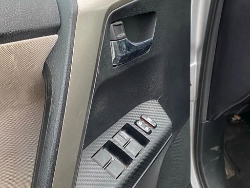 Used 2015 Toyota RAV4 XLE image 11