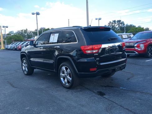 Used 2013 Jeep Grand Cherokee Overland RWD image 8