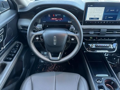 New 2025 Lincoln Corsair Grand Touring w/ Jet Appearance Package image 12