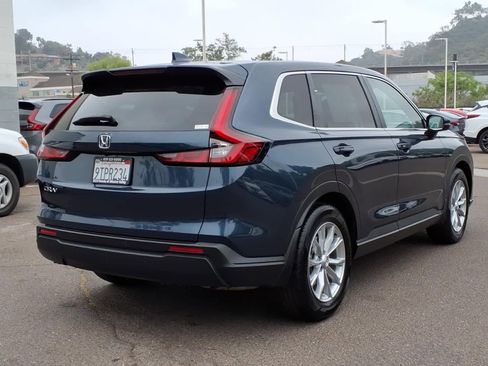 Certified 2025 Honda CR-V EX image 4