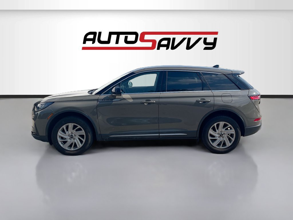 Used 2025 Lincoln Corsair FWD image 4