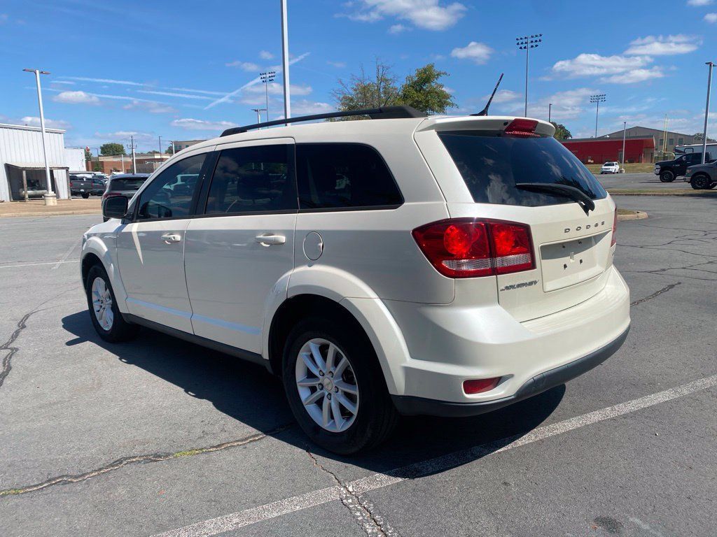 Used 2015 Dodge Journey SXT w/ Flexible Seating Group FWD image 5