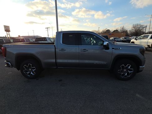 New 2026 GMC Sierra 1500 SLE w/ X31 Off-Road Package image 10