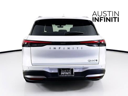 New 2026 INFINITI QX60 Luxe image 6