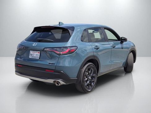 Used 2024 Honda HR-V Sport image 4