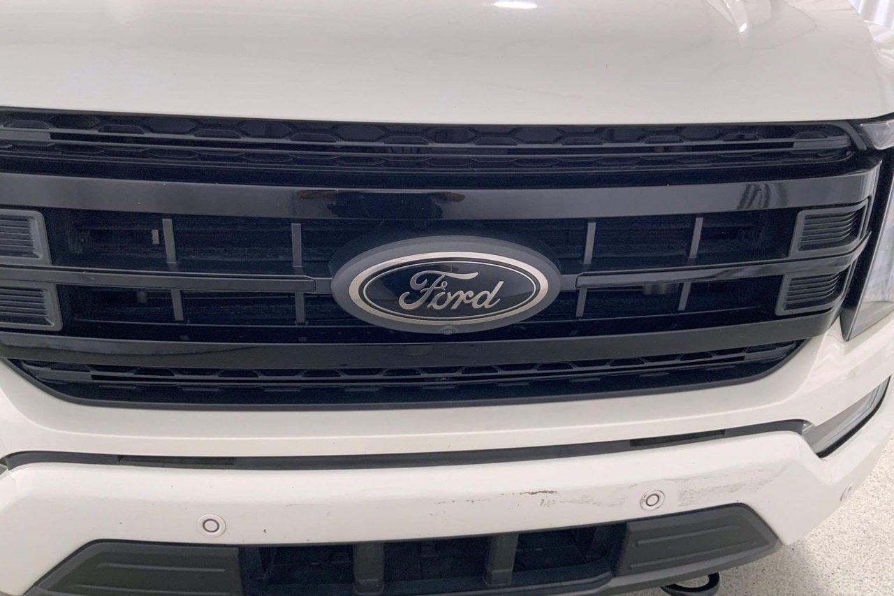 Used 2022 Ford F150 Platinum w/ Equipment Group 701A High AWD/4WD image 27