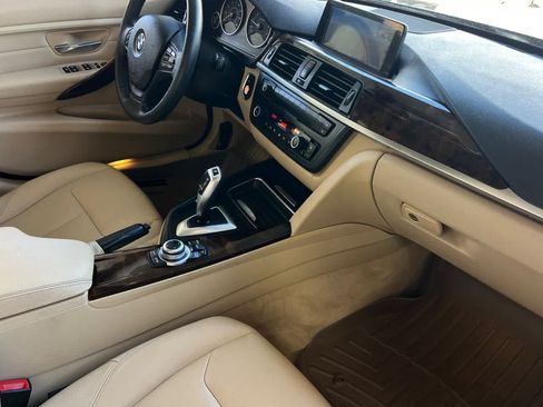Used 2013 BMW 328i Sedan RWD image 18