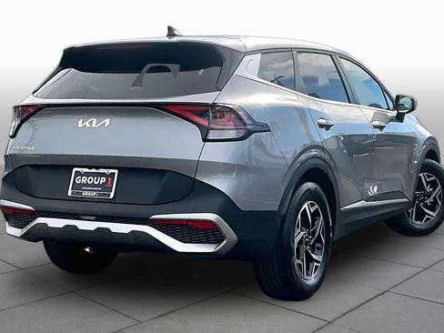 Used 2025 Kia Sportage LX FWD image 13