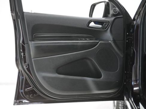 Used 2024 Dodge Durango SXT w/ 3rd Row Seating Group AWD/4WD image 9
