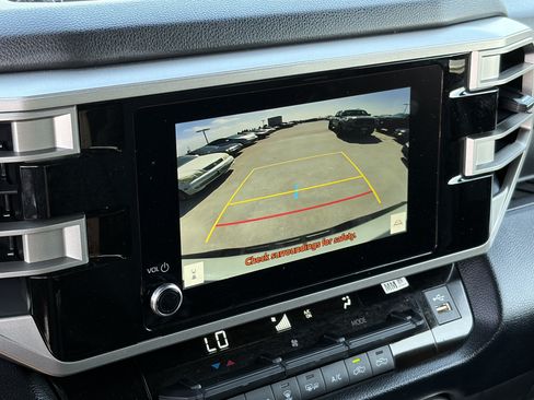 Used 2025 Toyota Tundra SR5 AWD/4WD image 23