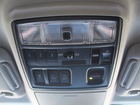 Used 2022 Toyota 4Runner Limited image 36