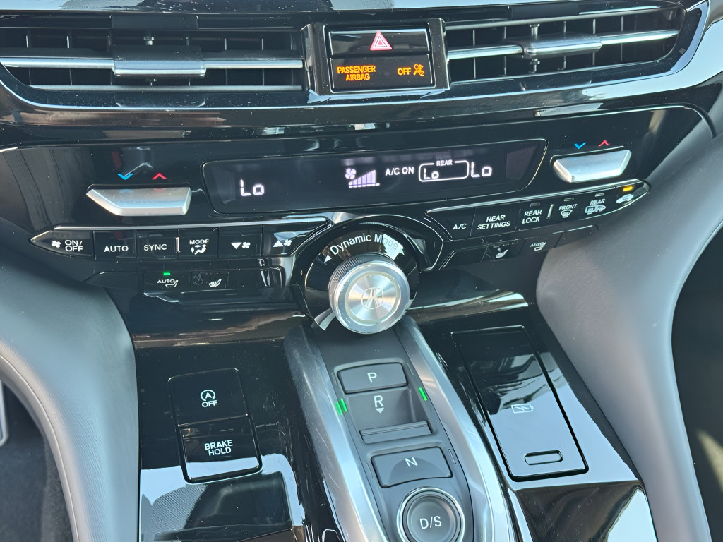 Used 2023 Acura MDX w/ Technology Package AWD/4WD image 18