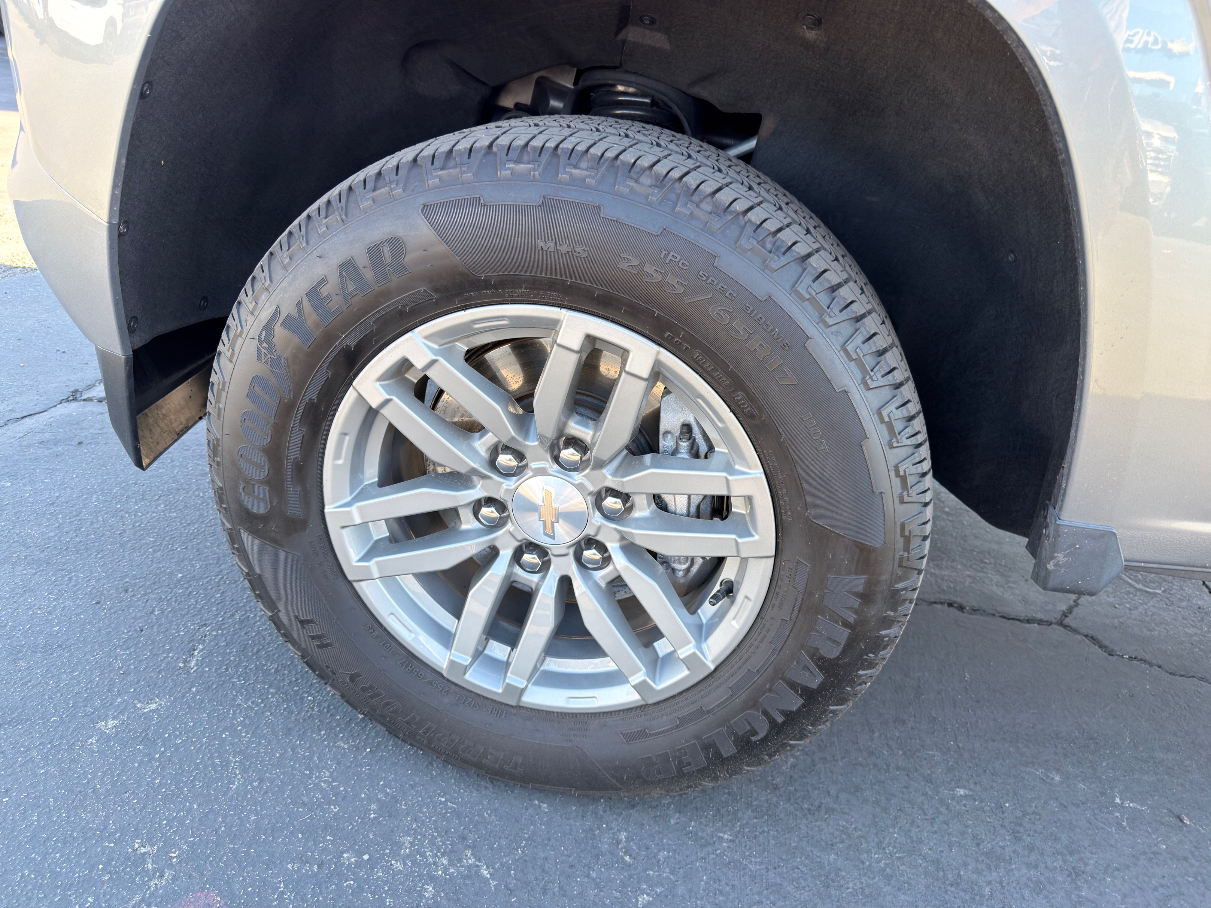 Used 2026 Chevrolet Colorado LT RWD image 41