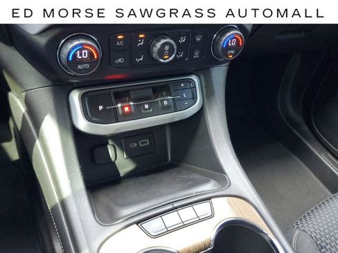 Certified 2021 GMC Acadia SLE w/ Elevation Edition image 26