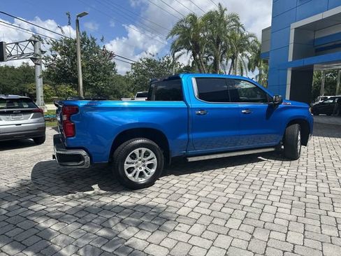 Used 2023 Chevrolet Silverado 1500 LTZ w/ Z71 Off-Road Package AWD/4WD image 34