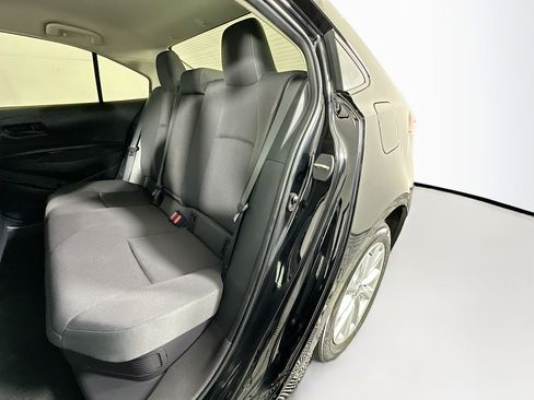 Used 2023 Toyota Corolla LE image 26