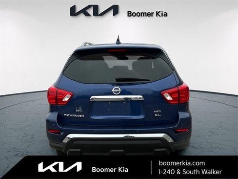 Used 2020 Nissan Pathfinder SL image 6