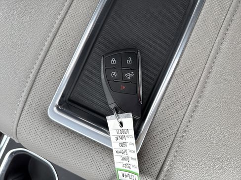 Used 2022 GMC Sierra 1500 SLT w/ SLT Premium Plus Package image 27