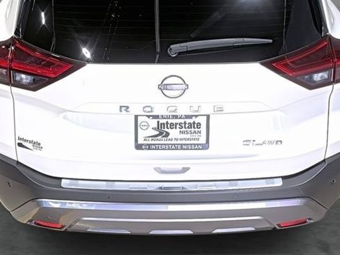 Used 2023 Nissan Rogue SL w/ SL Premium Package AWD/4WD image 12