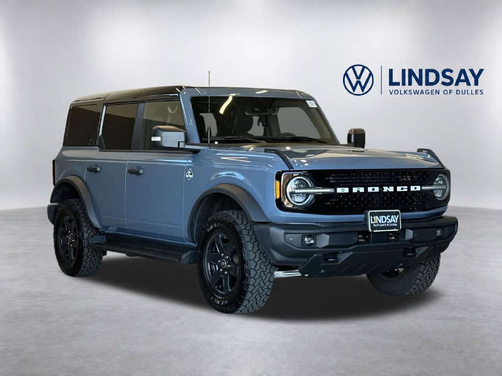 Used 2025 Ford Bronco Outer Banks AWD/4WD image 1