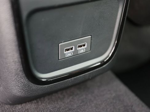 Used 2022 Chrysler 300 S image 21