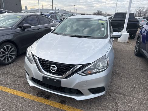 Used 2019 Nissan Sentra SV image 19