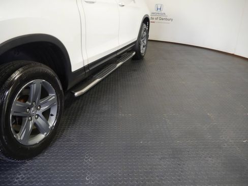 Certified 2021 Honda Ridgeline RTL image 4