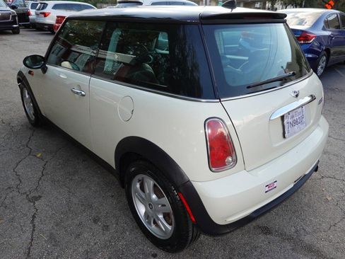 Used 2006 MINI Cooper Hardtop image 5