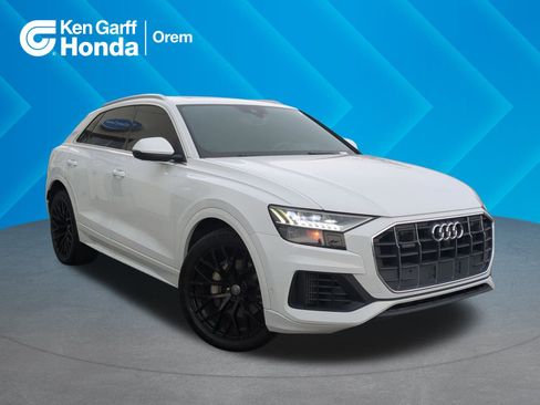Used 2019 Audi Q8 Prestige w/ Towing Package image 1