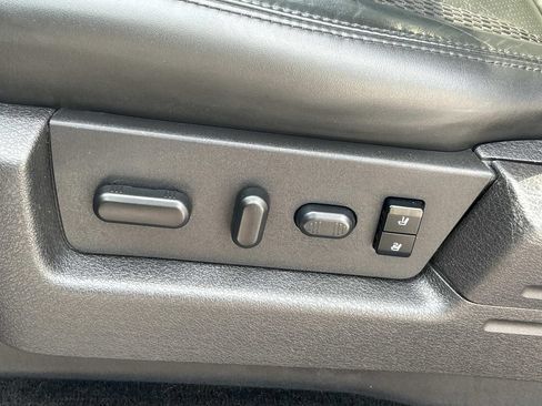 Used 2013 Ford F150 Raptor w/ Luxury Equipment Group AWD/4WD image 32