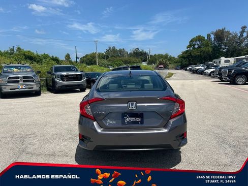 Used 2018 Honda Civic EX-L image 6