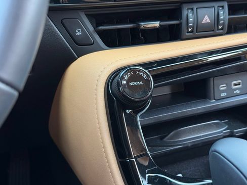 Used 2025 Lexus NX 350 AWD w/ Accessory Package (2T) image 31