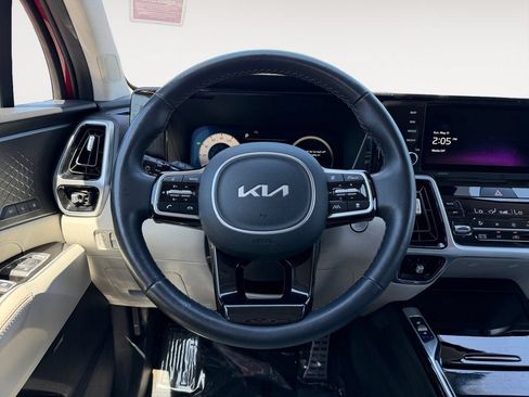 Used 2023 Kia Sorento SX Prestige AWD/4WD image 13